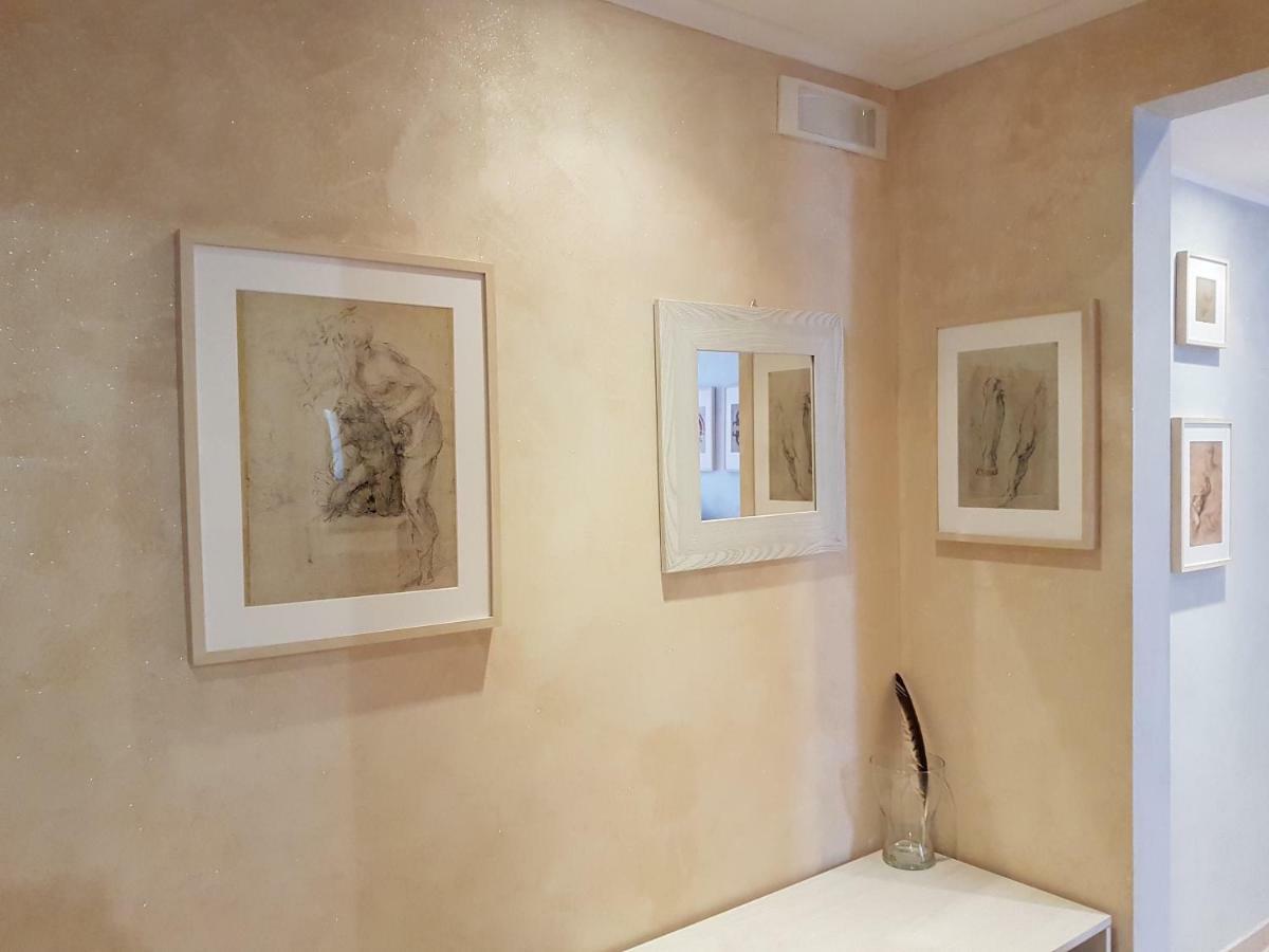 Gallery Art - Sea View 莫诺波利 外观 照片